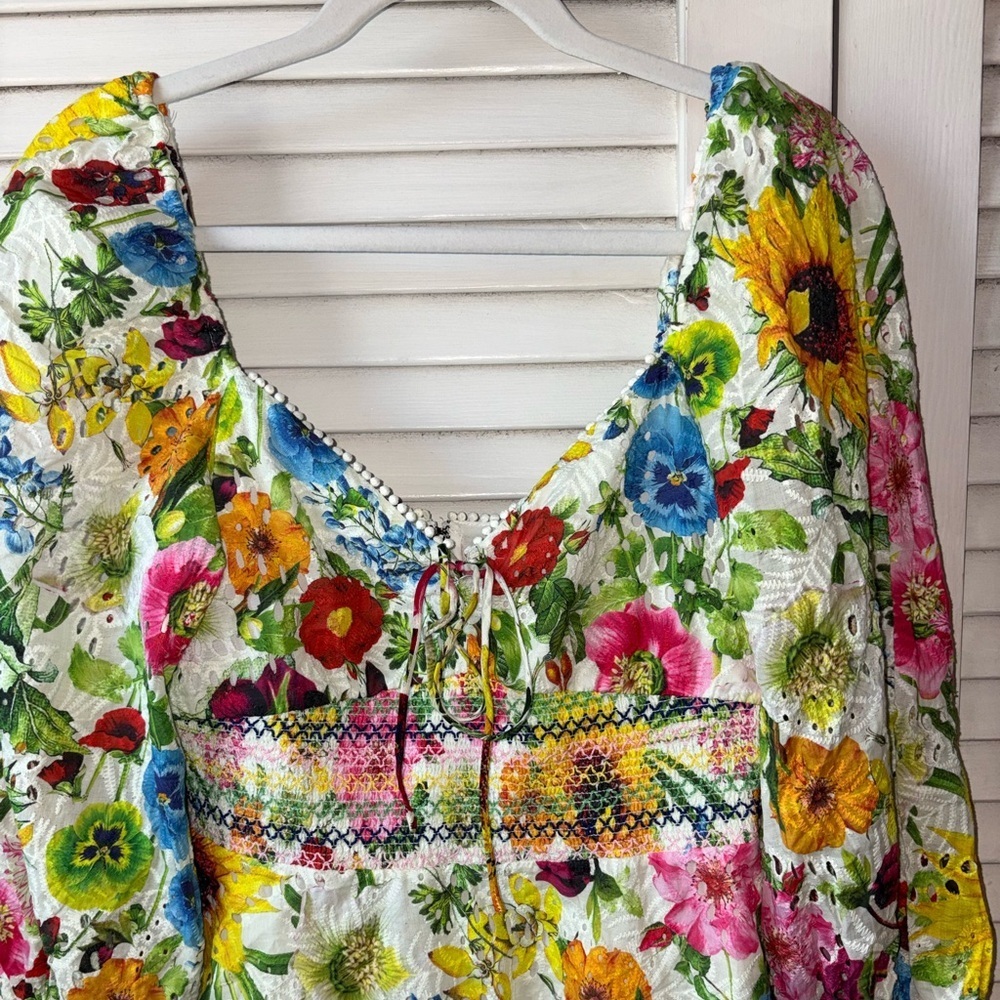 NWT Alice + Olivia Crawford Garden Floral Smocked Mini Dress Size 8 - Picture 3 of 6